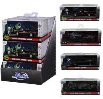 BATMAN BATMOBILE 1:32