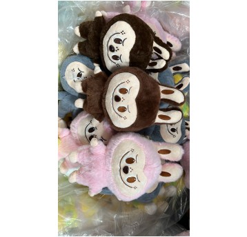 MASKOTKA PLUSZKOWA 30CM LABUBU